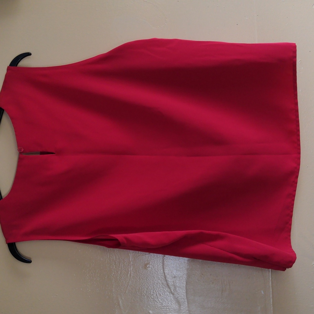 EUC WOMEN'S SLEEVELESS TOP - Picture 2 of 6